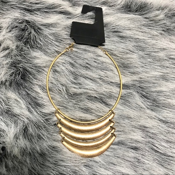 *NWT Metallic Curved Bar Necklace - Picture 2 of 3